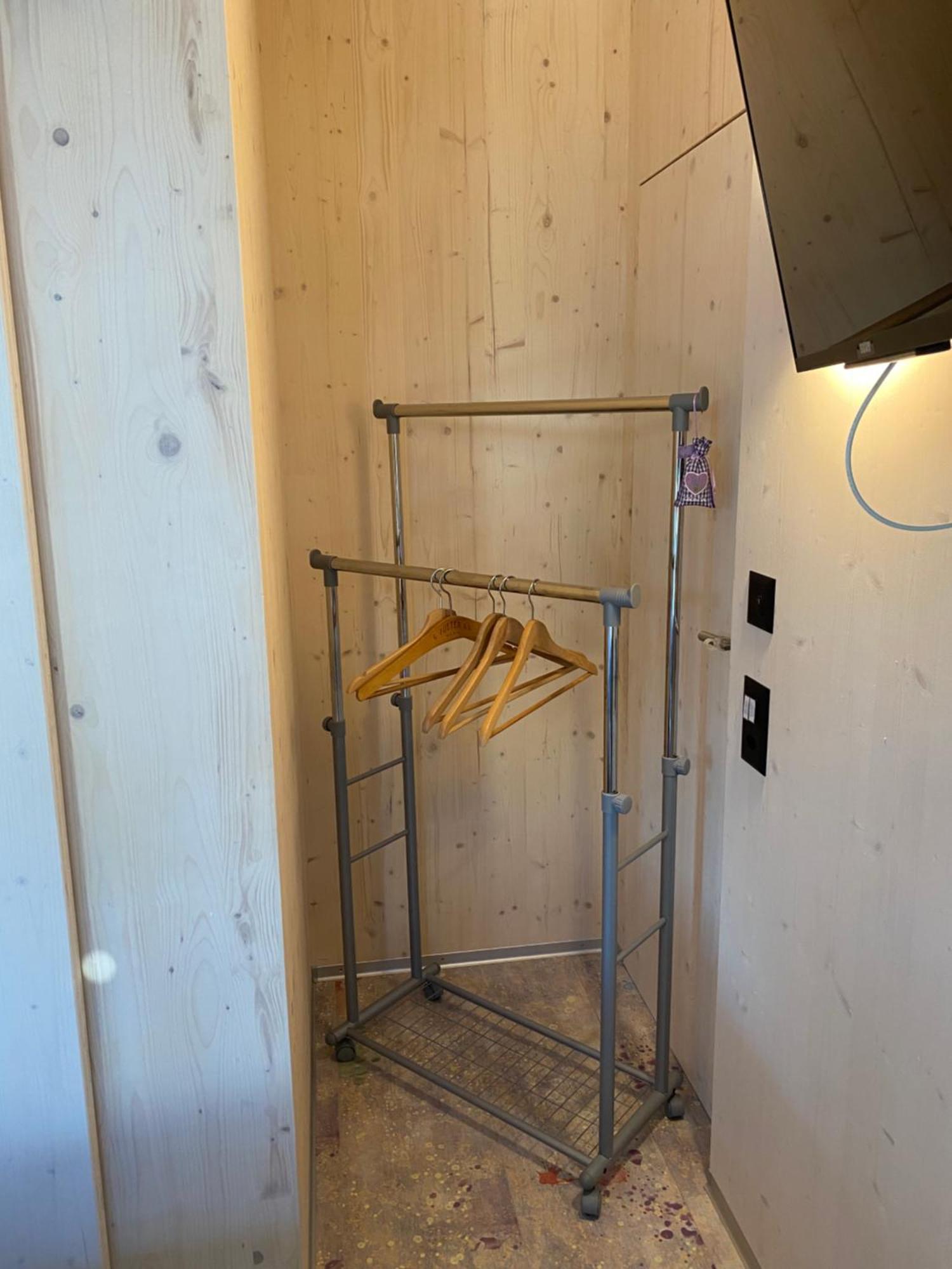 Auf Wolke 7 - Gaeste-Studio Im Mini House In Ch-4556 Aeschi So Exteriör bild